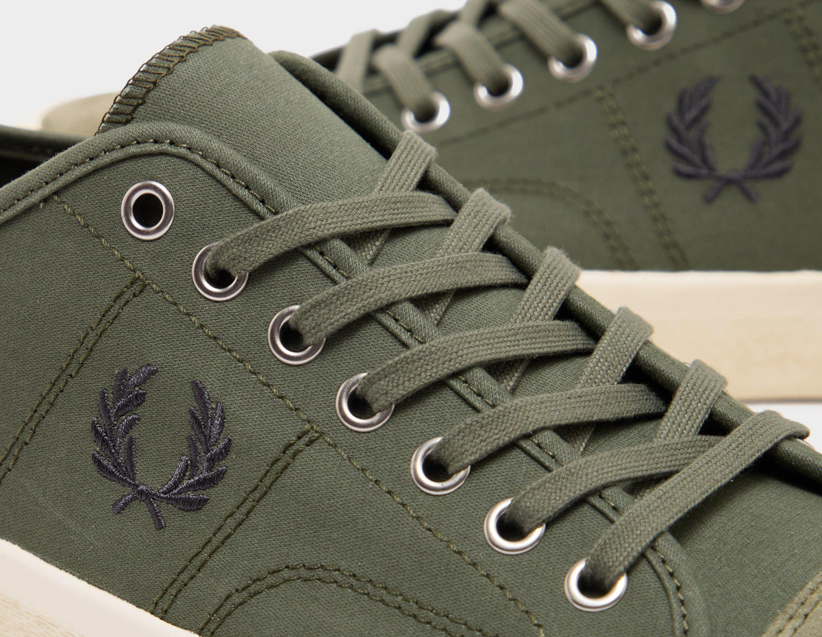 Fred Perry Hughes Canvas Plimsoll