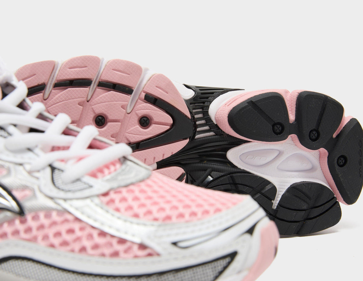 Saucony ProGrid Omni 9 Women's