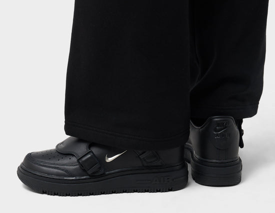Nike Air Force 1 LX