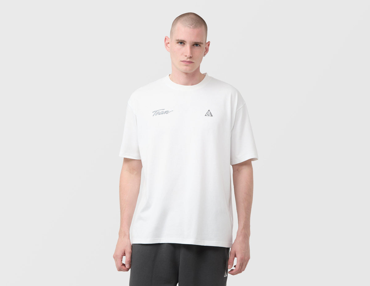 Nike ACG Dri-FIT Race Day T-Shirt