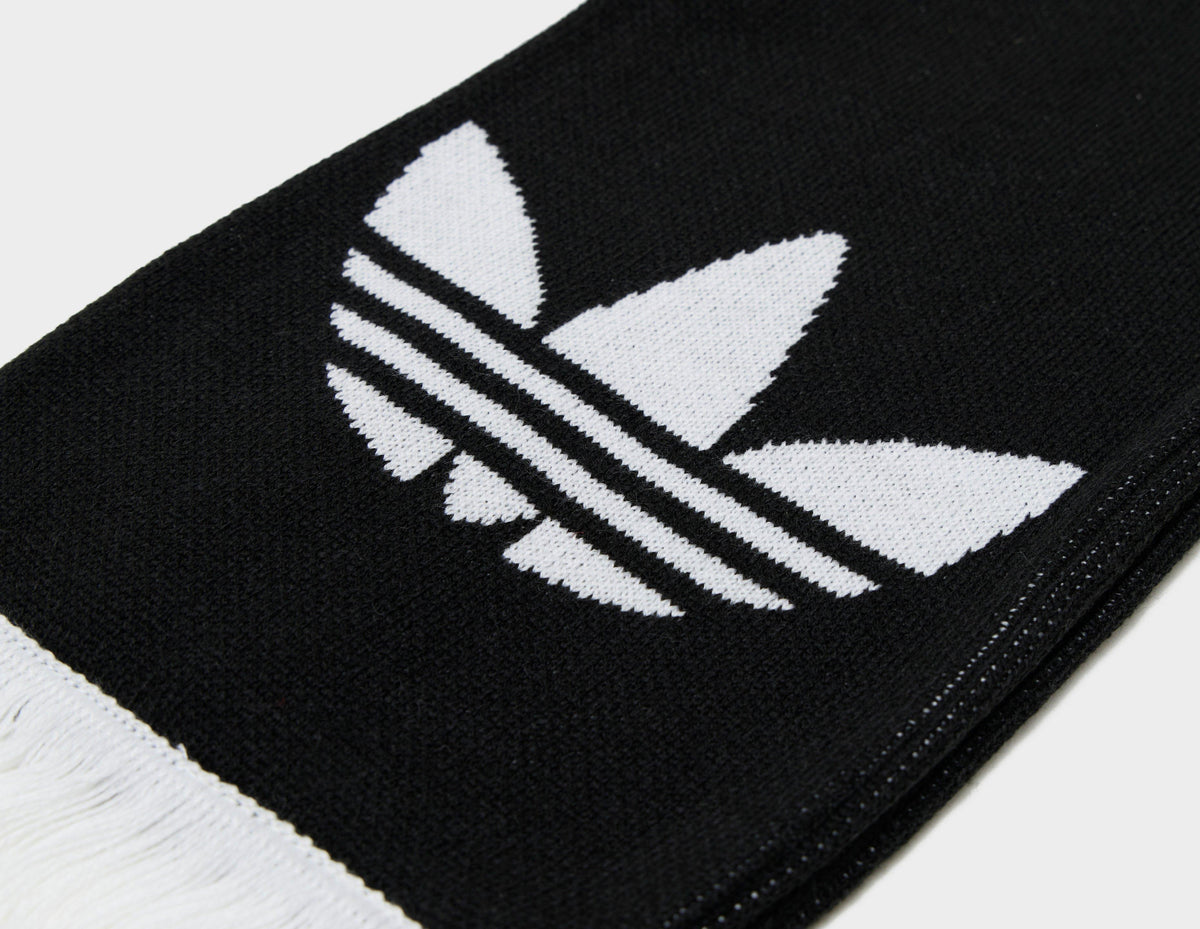 adidas Originals Adicolor Scarf