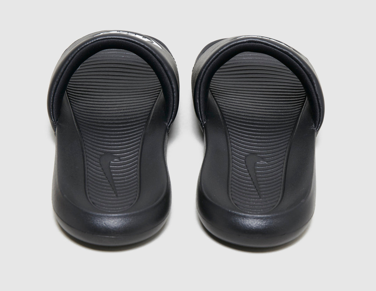 Nike Victori Slides