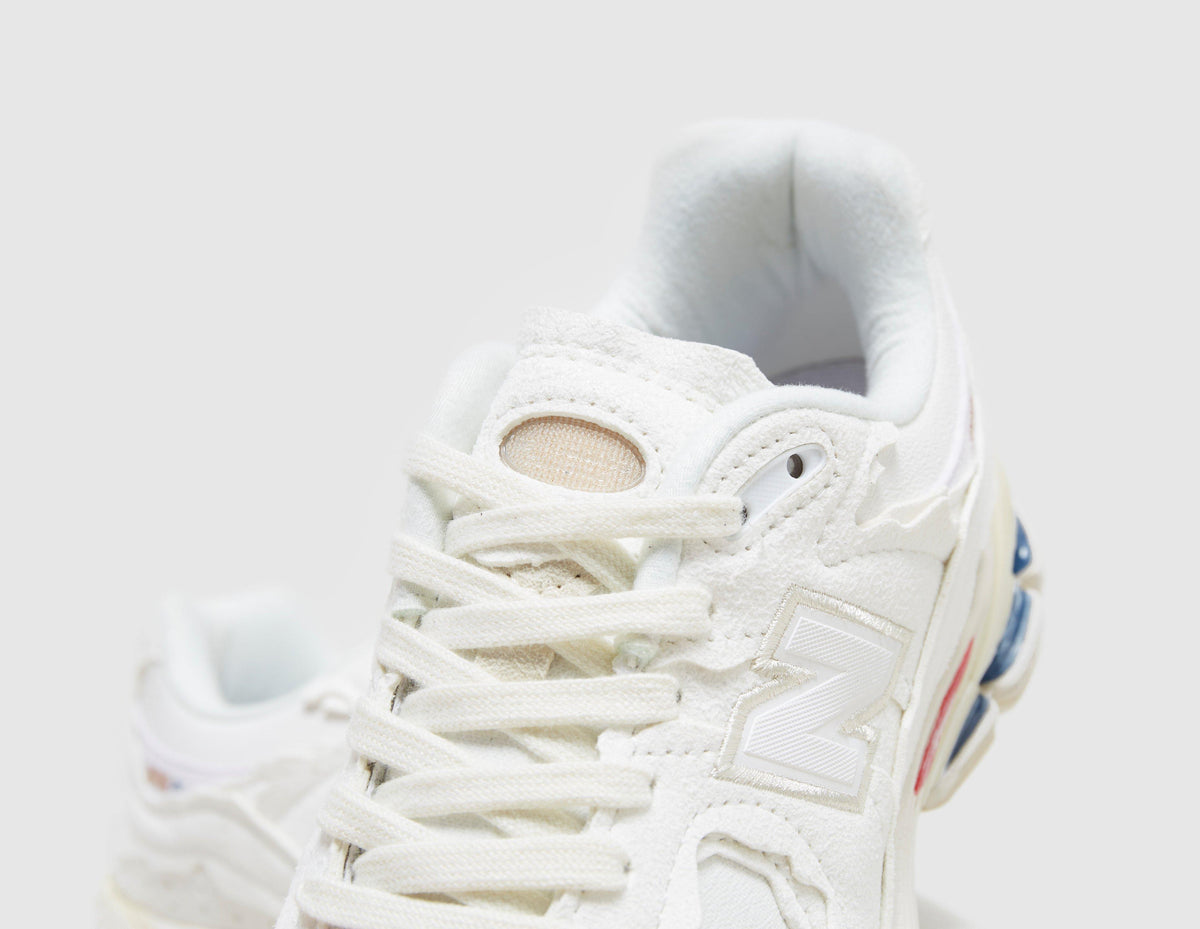 New Balance 2002R Protection Pack Women's