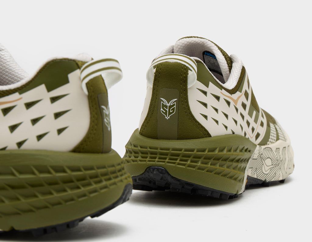HOKA Speedgoat 2