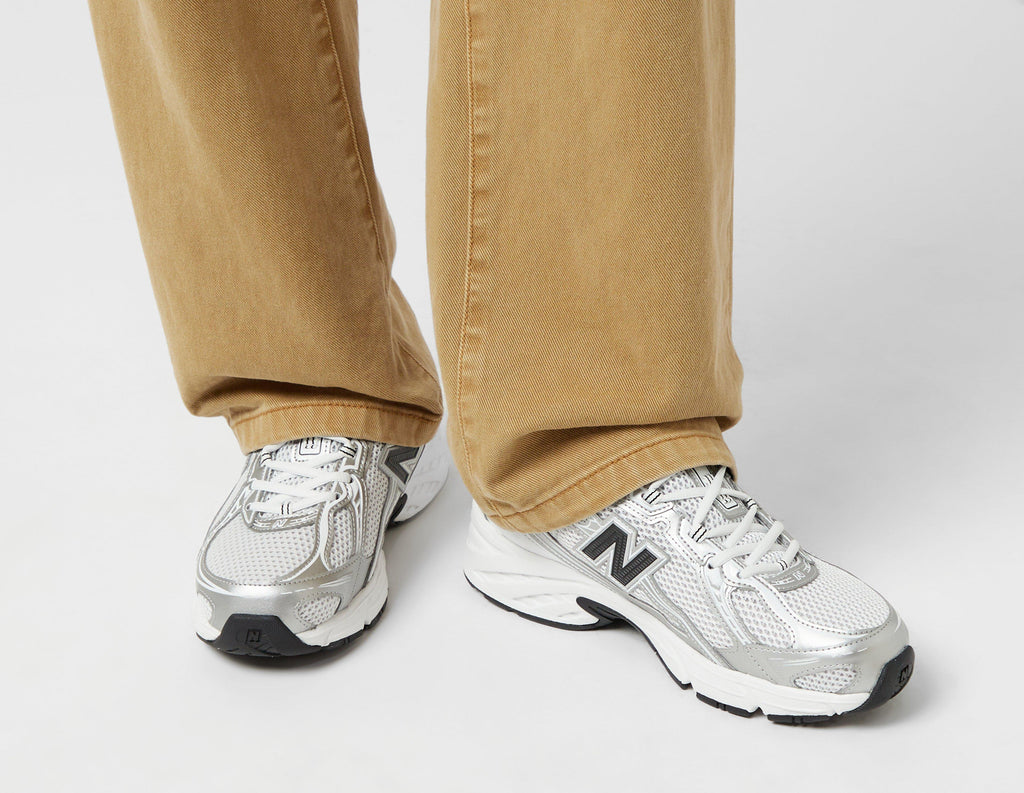 New Balance 740