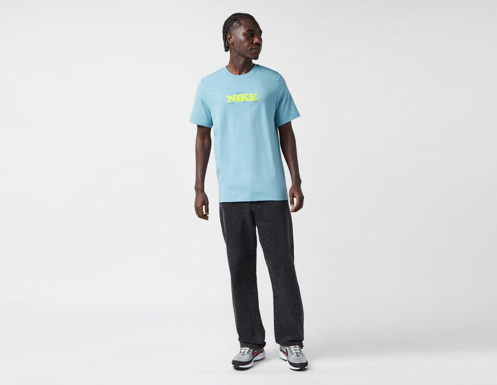 Nike Nurture T-Shirt