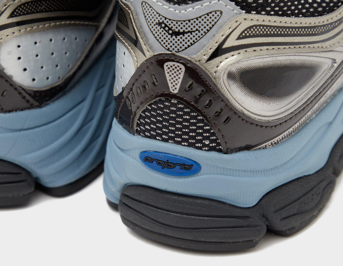 Saucony ProGrid Omni 9 Disrupt