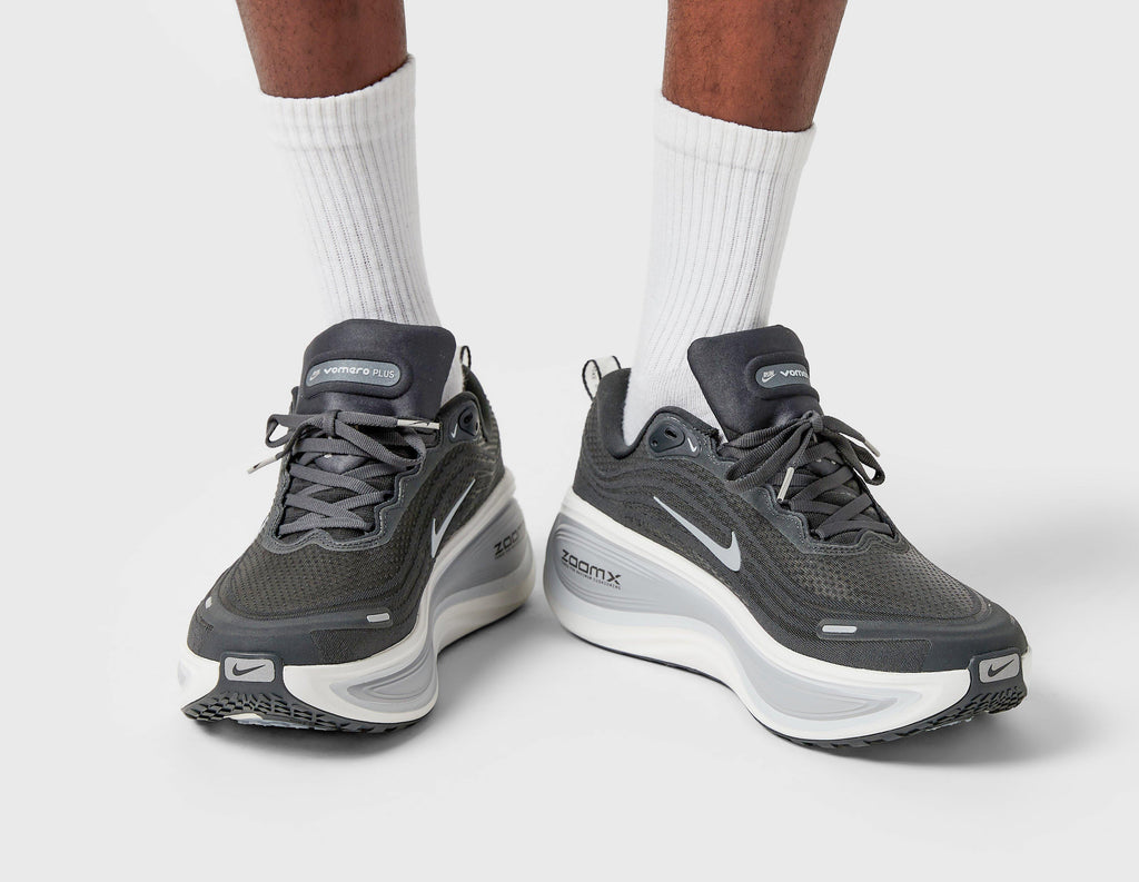 Nike Vomero Plus