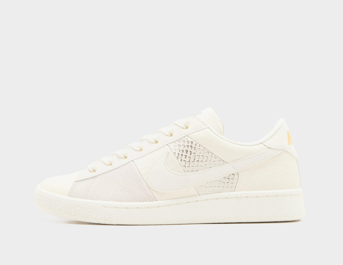 Nike Tennis Classic