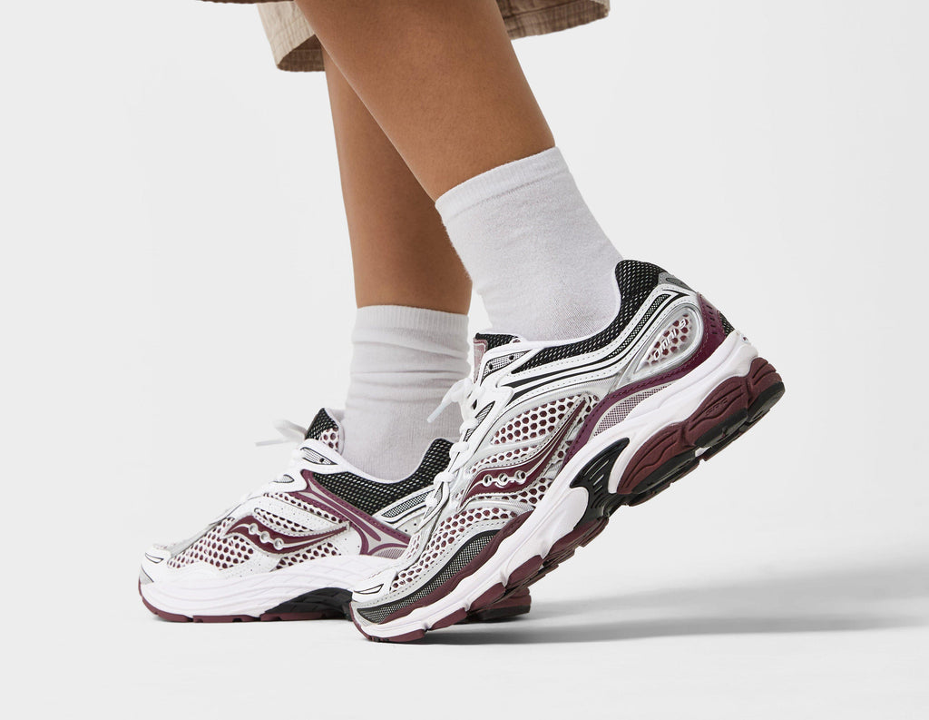 Saucony ProGrid Omni 9 Women's