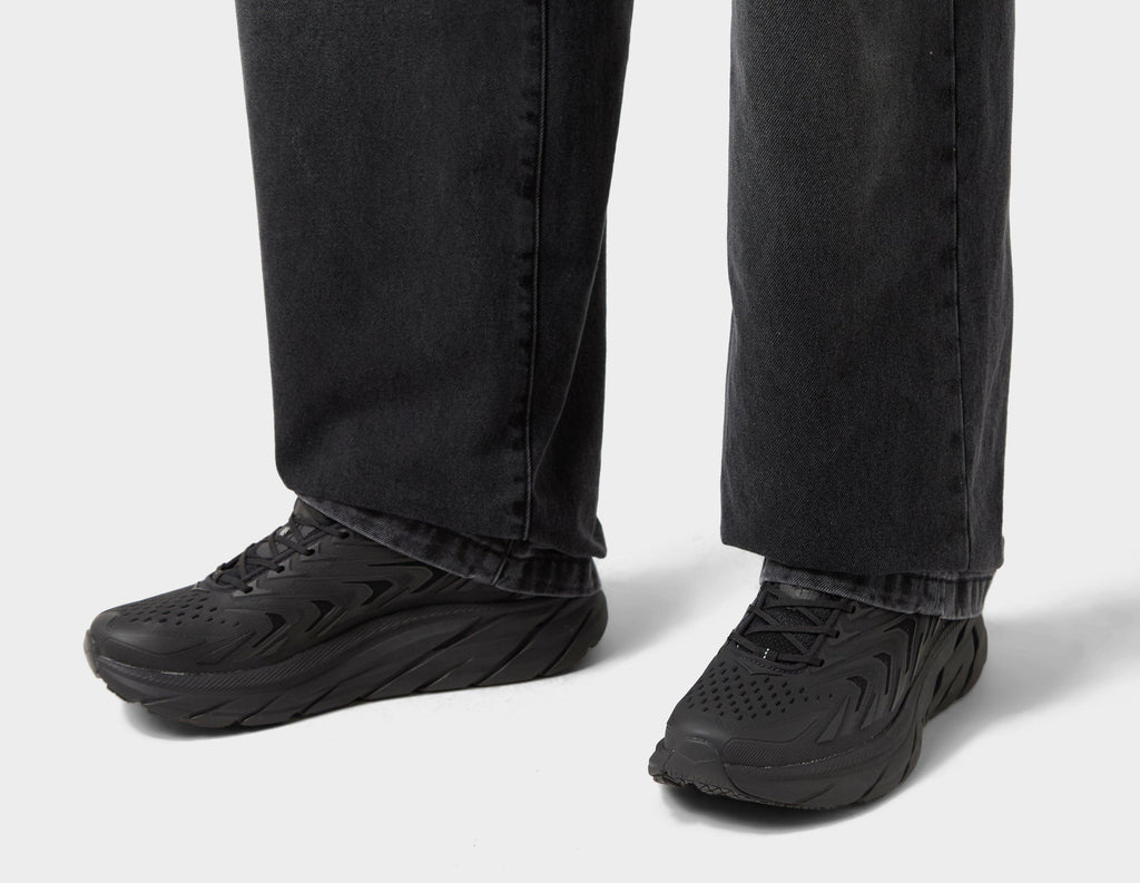 HOKA Clifton UTL