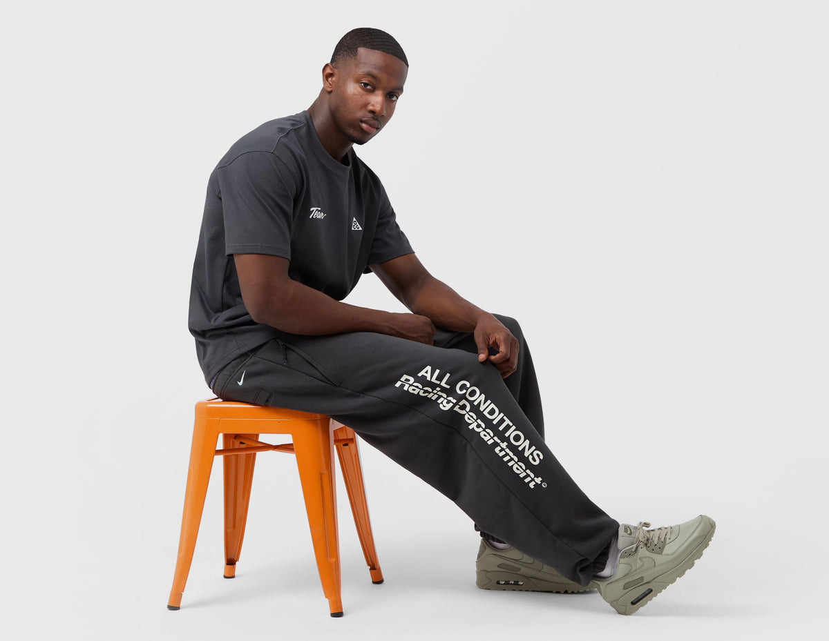 Nike ACG 'Tuff Fleece' Dri-FIT Race Day Joggers