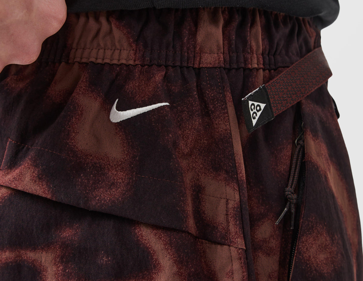 Nike ACG 'Smith Summit' Cargo Trousers